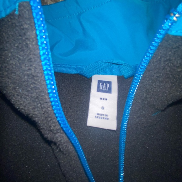 Men’s Small Gap fleece pull over - Picture 4 of 5